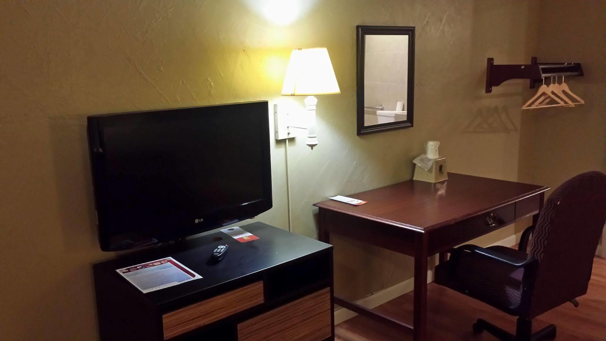 Super 8 By Wyndham College Park/Atlanta Airport West Motel Eksteriør billede